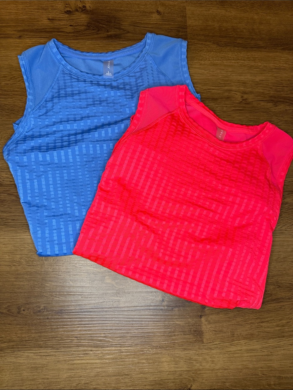 Vively Athletic Tank Activewear Stretch Mesh Textured Ribbed Set of 2 Women’s L